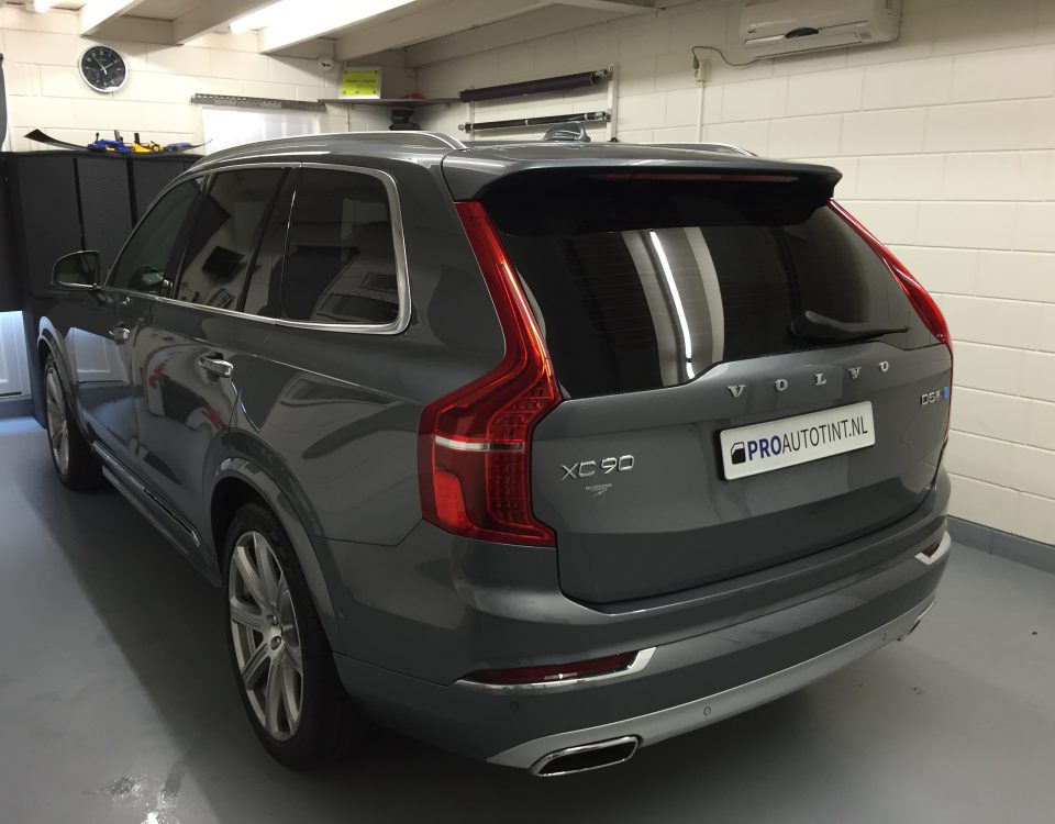 Volvo XC 90 ramen blinderen