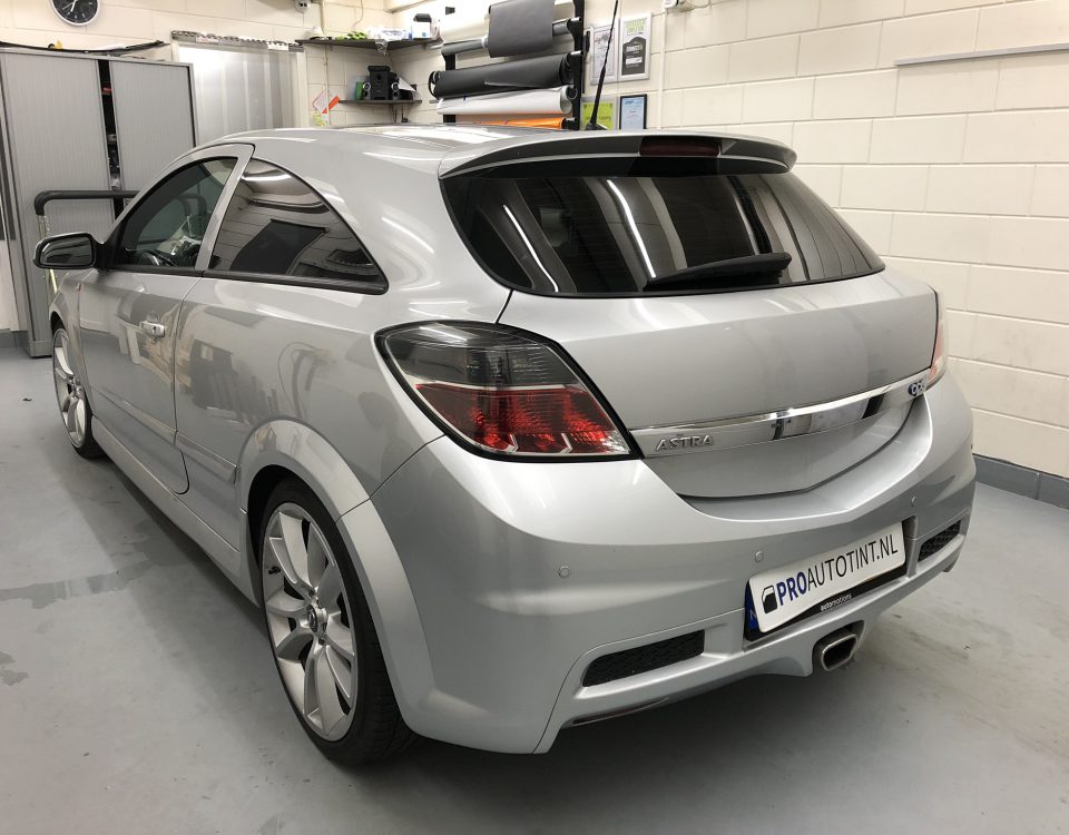 Opel Astra ramen blinderen