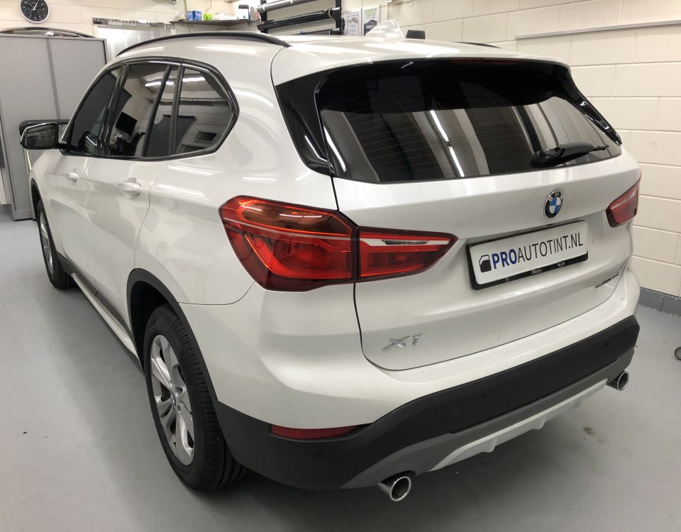 BMW X1 ramen blinderen