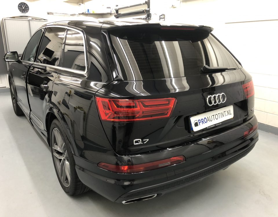 Audi Q7 ramen blinderen