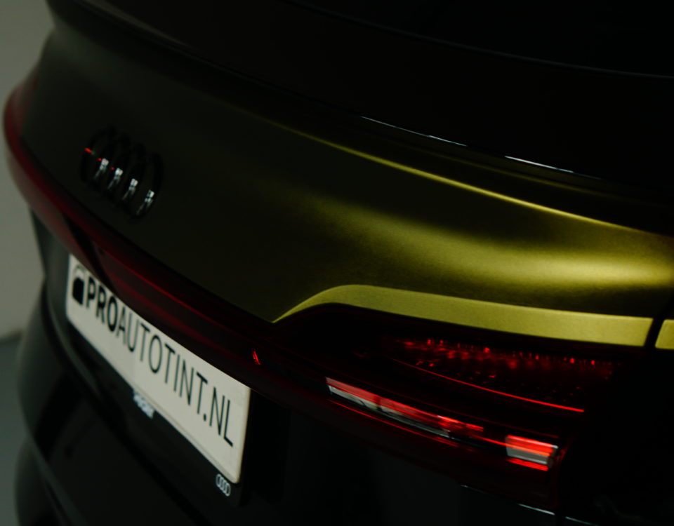 Audi E Tron Matte Goud Metallic Wrap