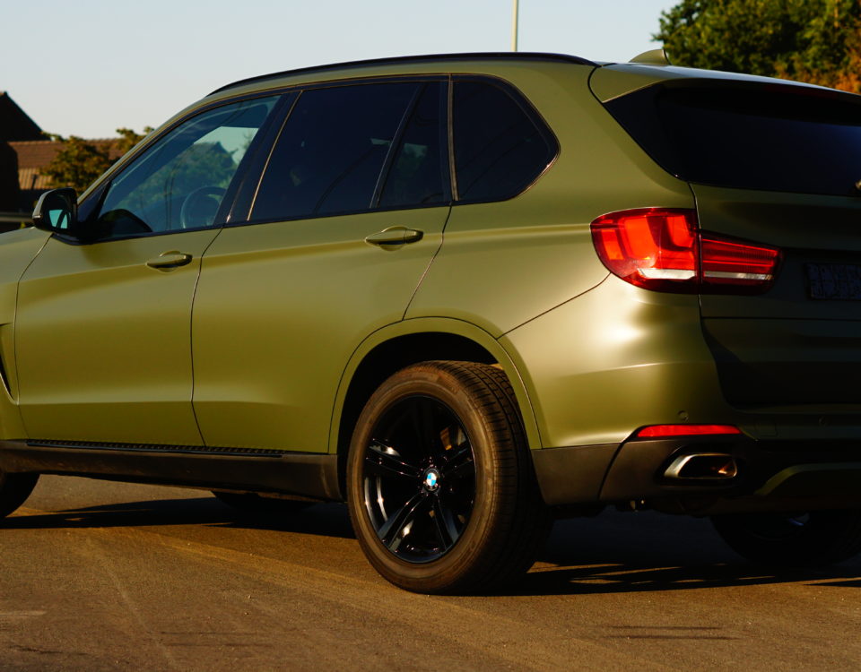 BMW X5 Matt groene wrap