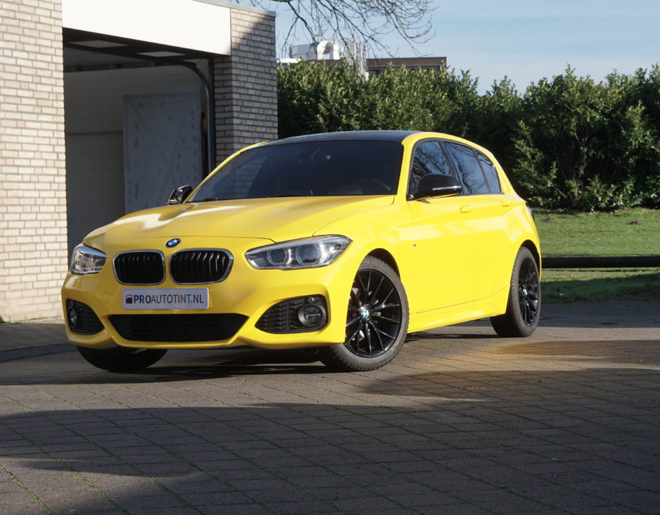 BMW 1 serie wrap geel