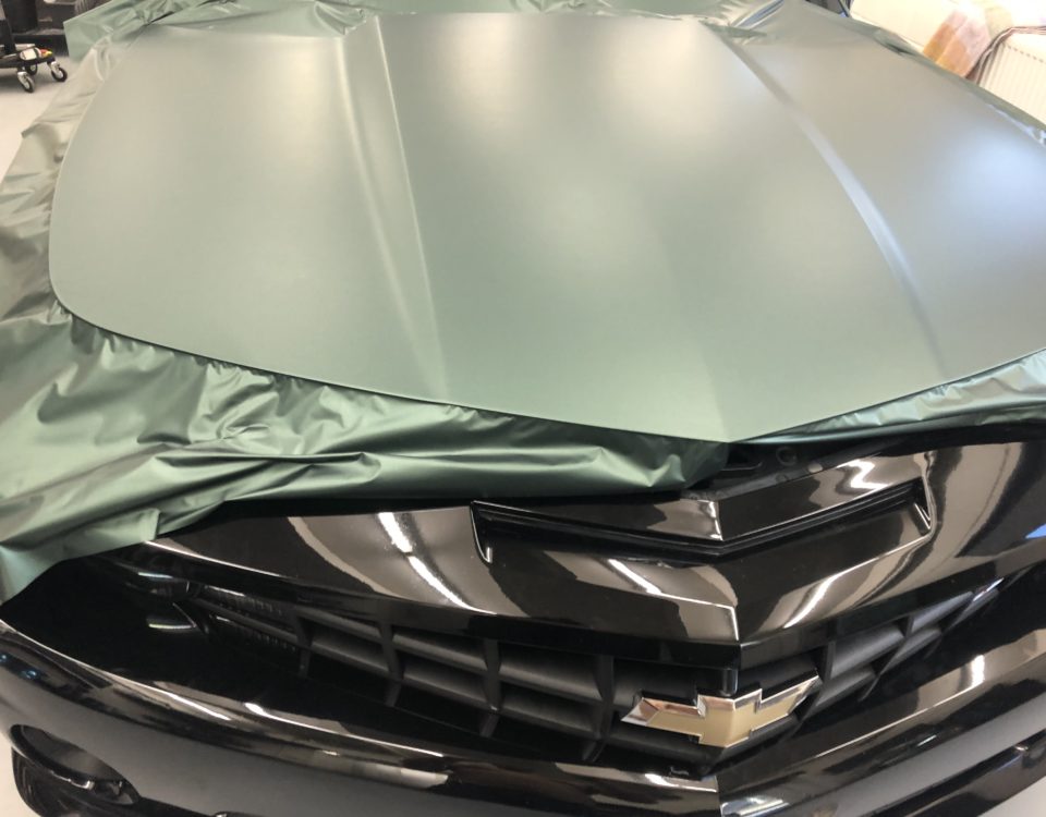 Chevrolet Camaro mat groene wrap