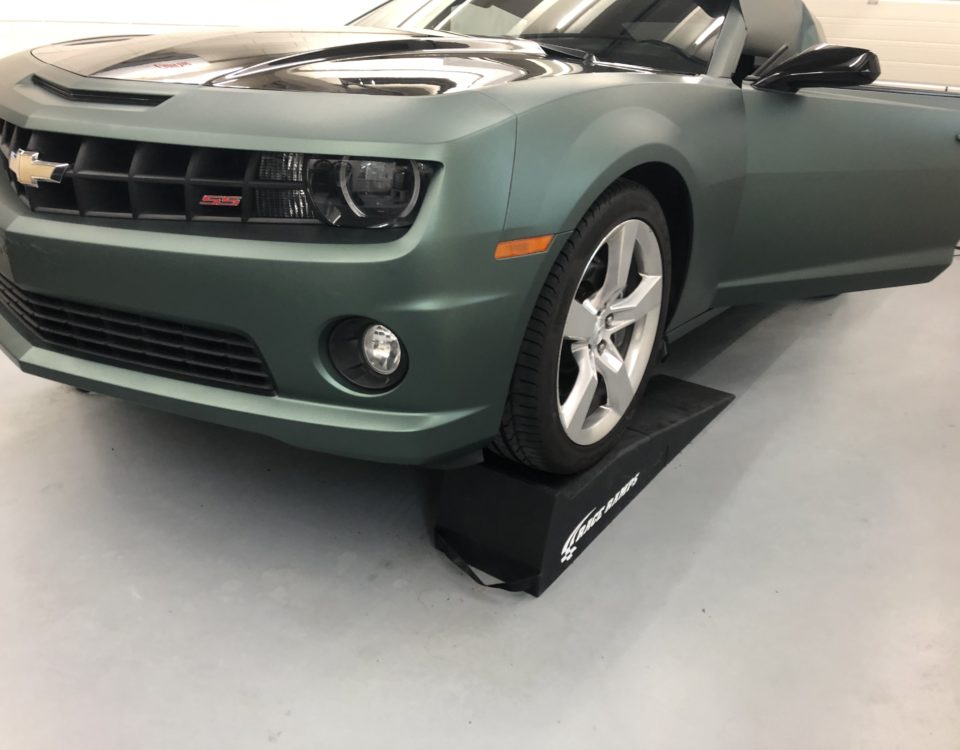 Chevrolet Camaro mat groene wrap