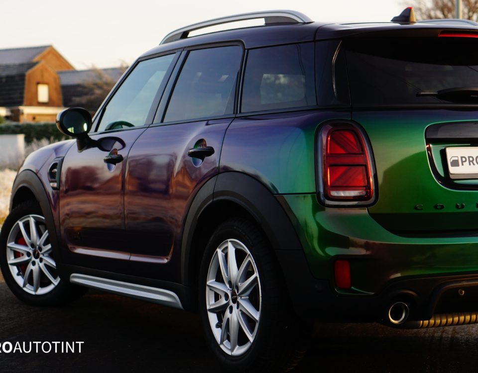 Mini Countryman colorflow urban jungle wrap