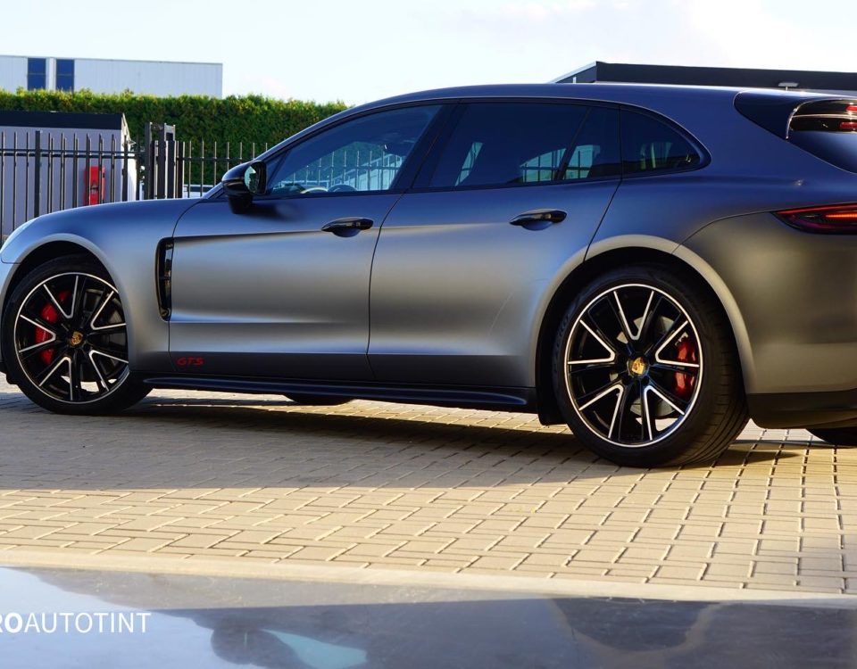 Porsche Panamera satijn grijs wrap