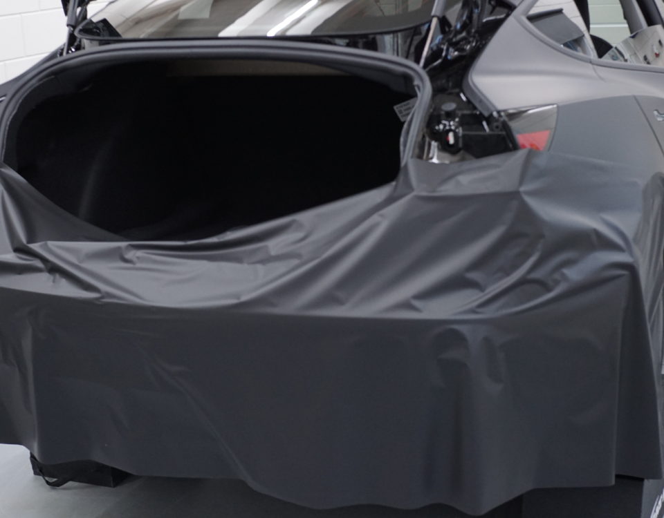 Tesla Model 3 mat zwarte wrap