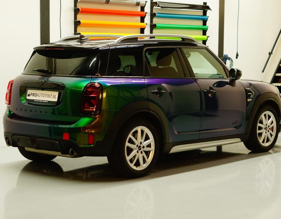 Mini Countryman colorflow urban jungle wrap