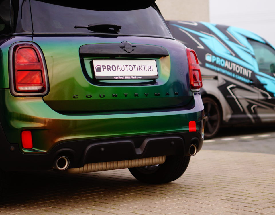 Mini Countryman colorflow urban jungle wrap