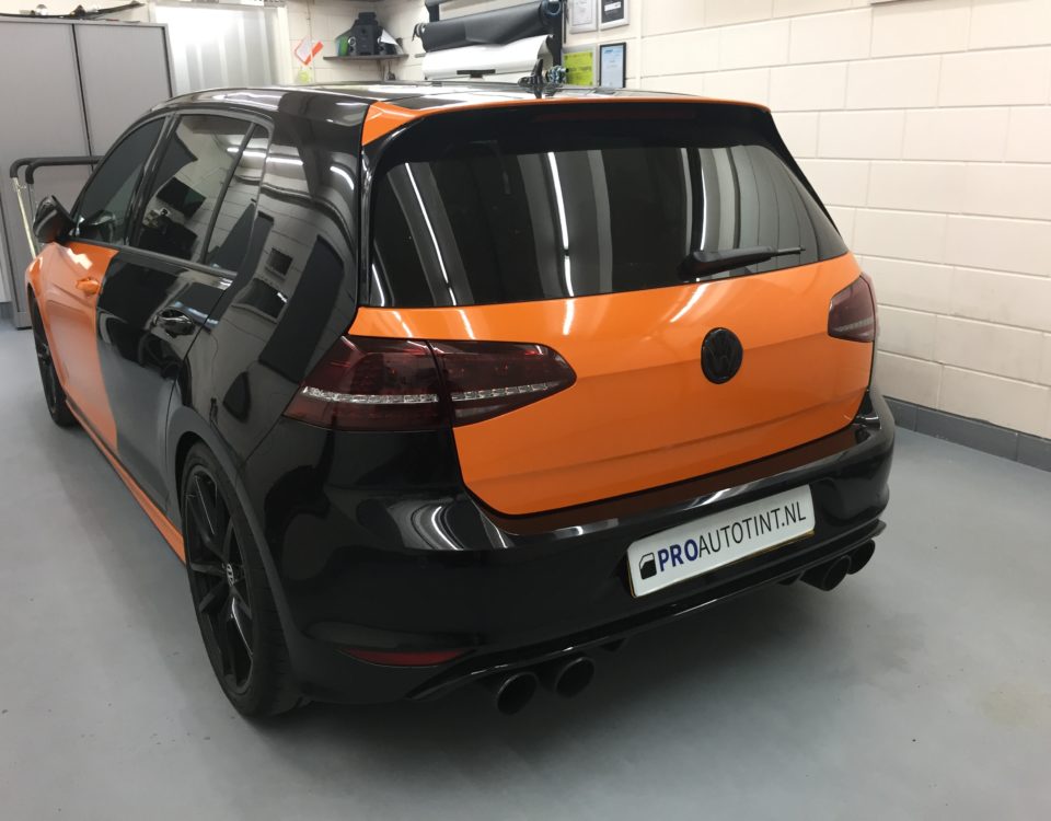Volkswagen Golf oranje wrap