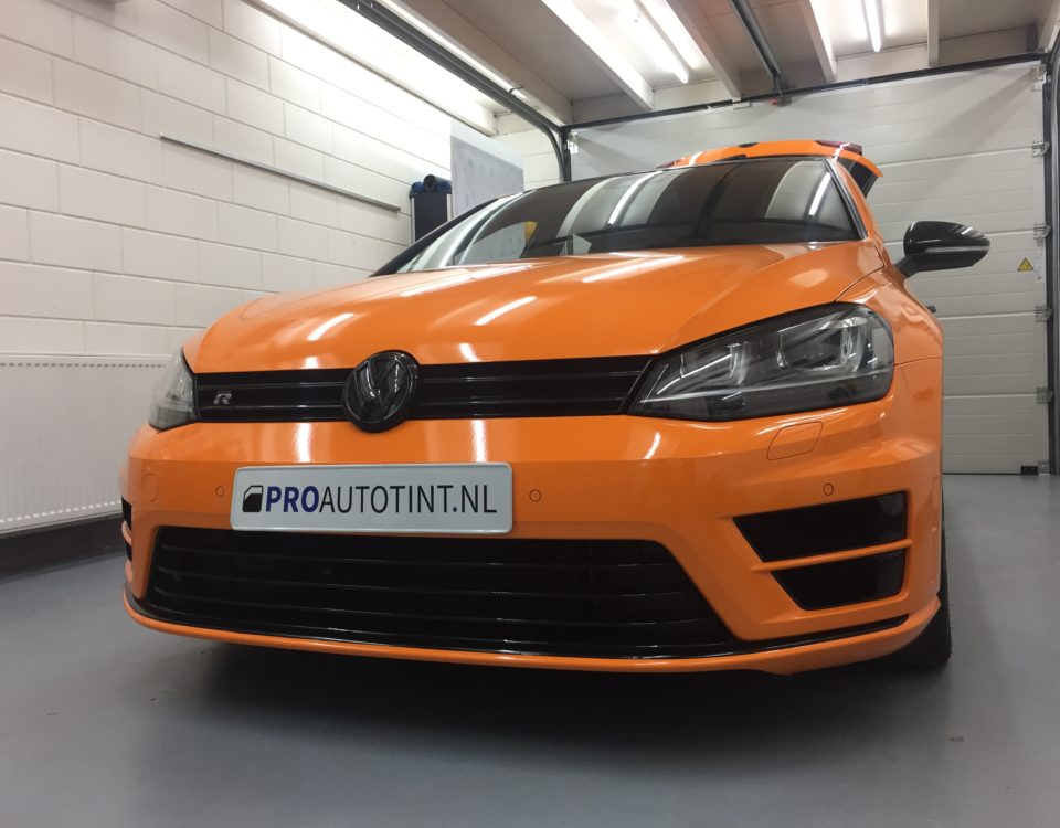 Volkswagen Golf oranje wrap