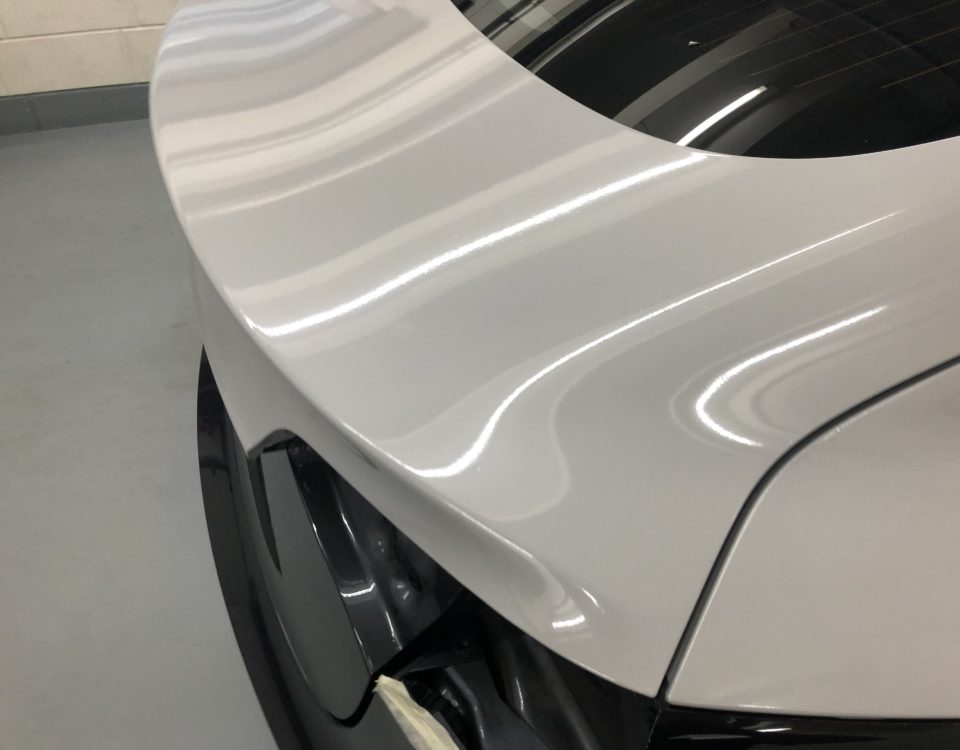 Tesla Model 3 glosse grey wrap
