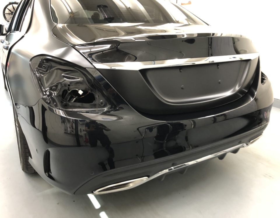 Mercedes C Klasse wrap satijn zwart