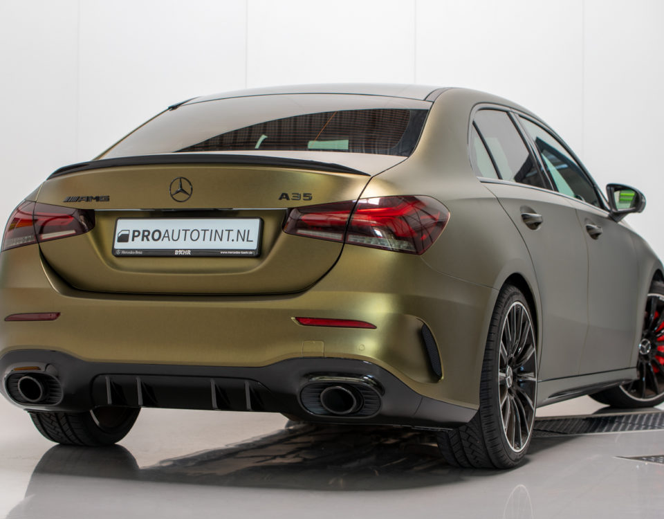 Mercedes A35 klasse wrap goud