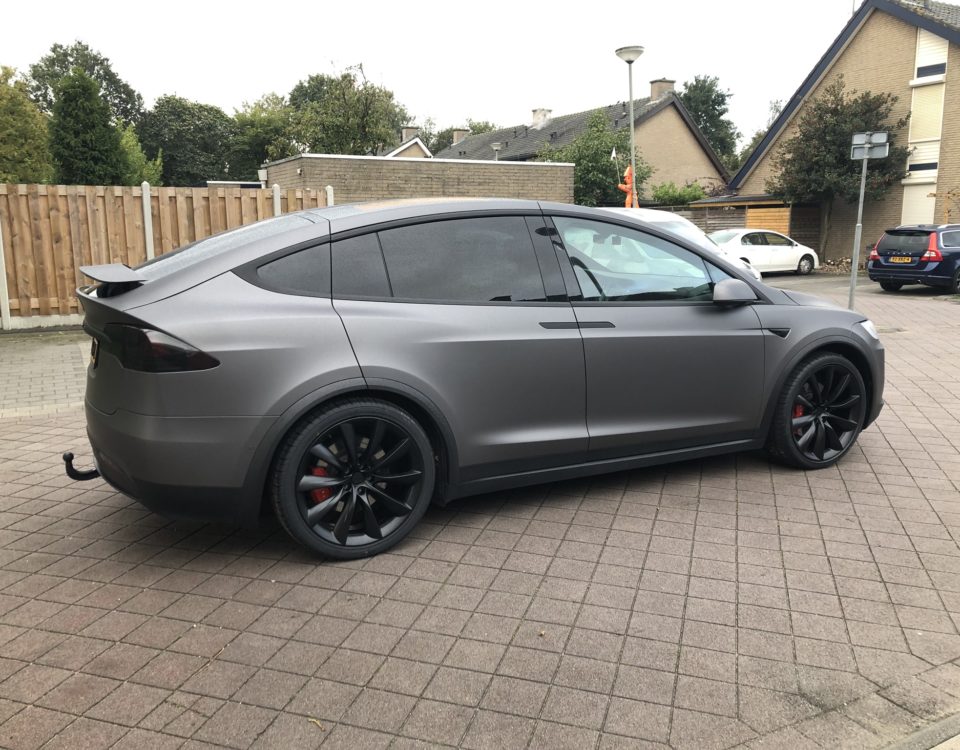 Tesla Model X wrap